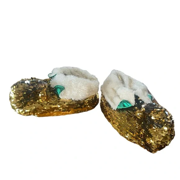 Dan Dee Collectors Choice sequined elf slippers with golden bells. Size Medium - Picture 7 of 13